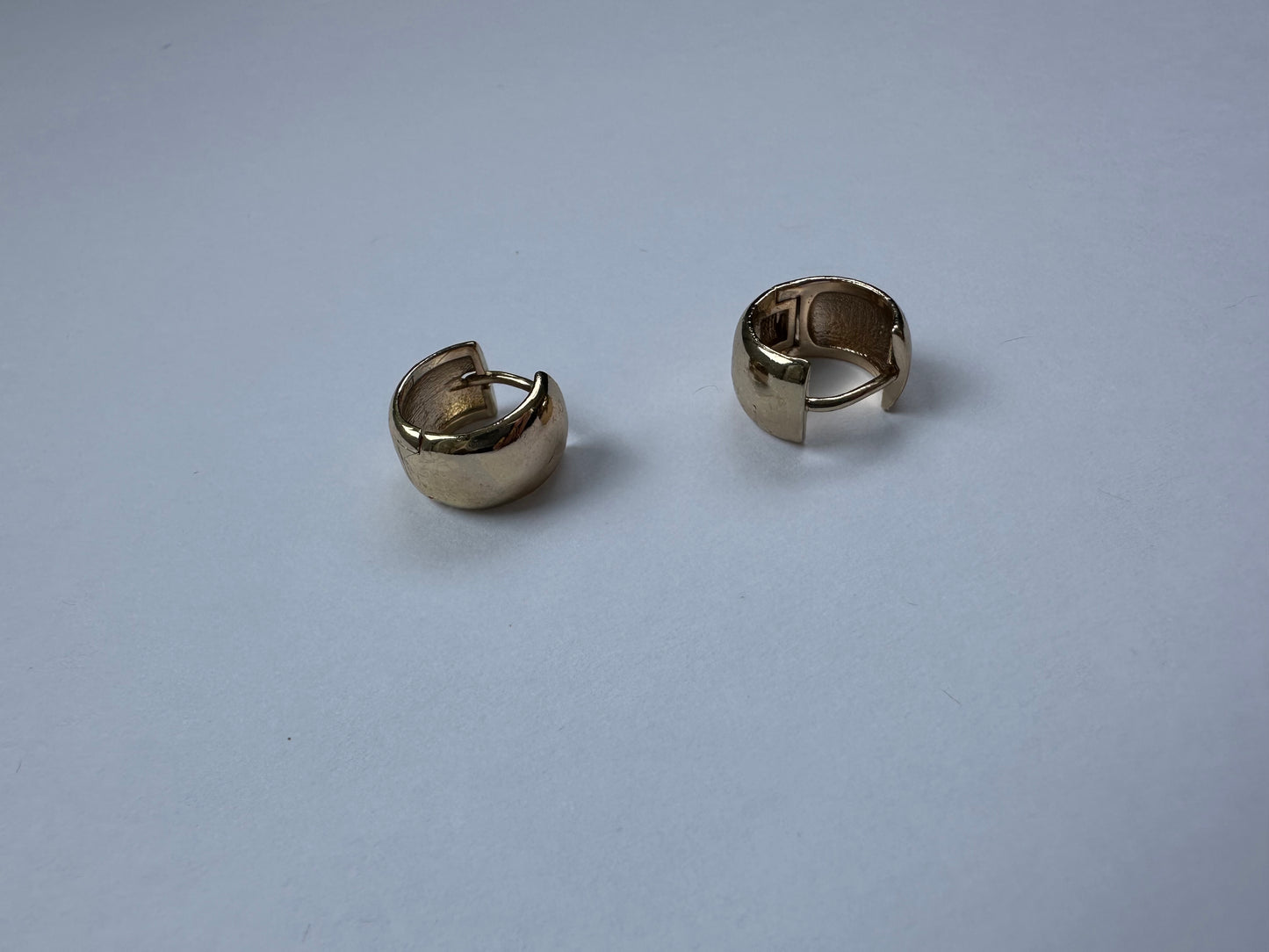Chunky Huggie Hoops