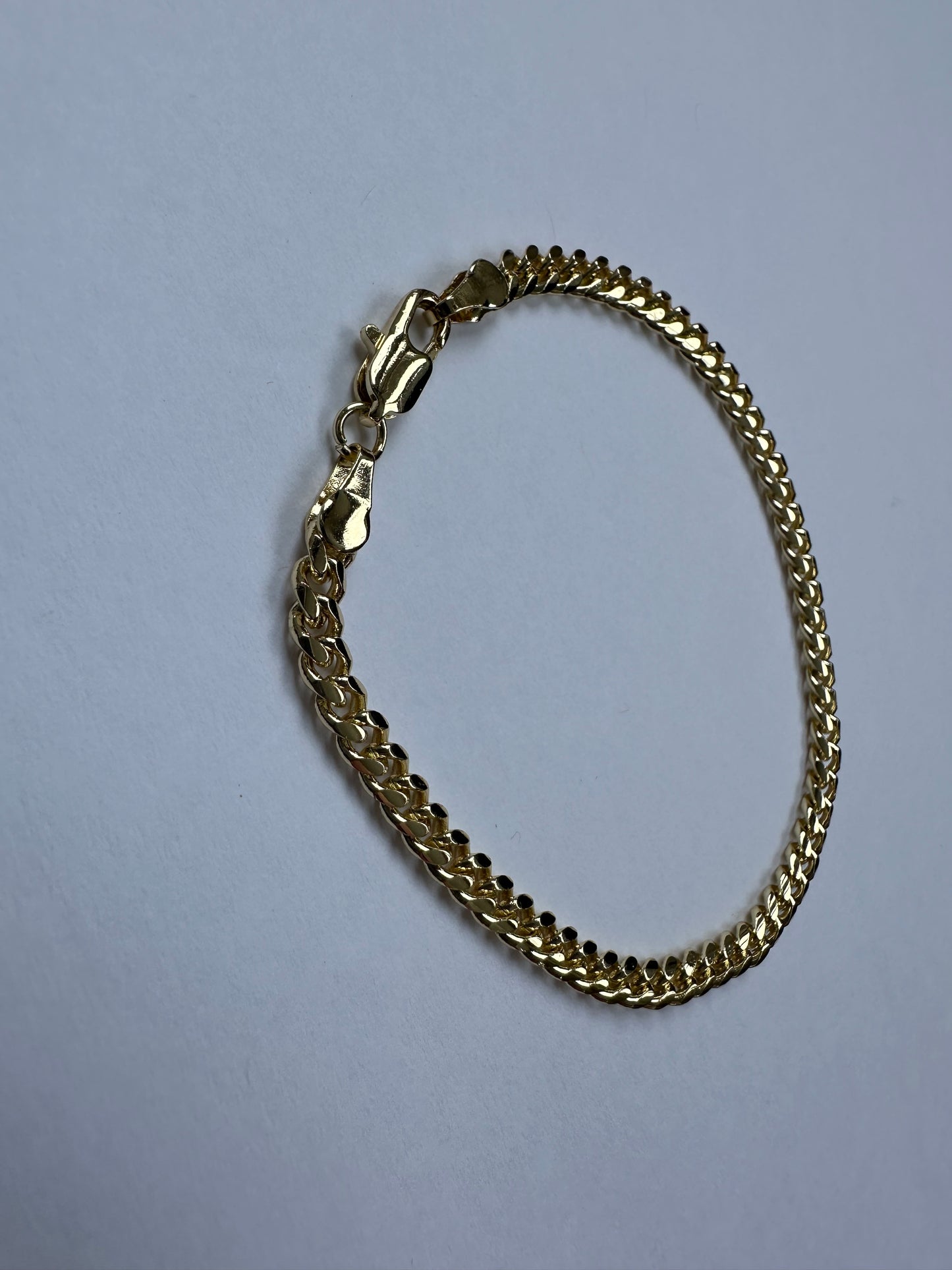 Gold Curb Chain Bracelet